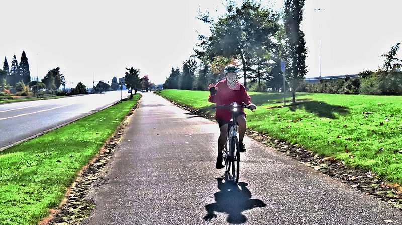 Riding toward Kelley Point