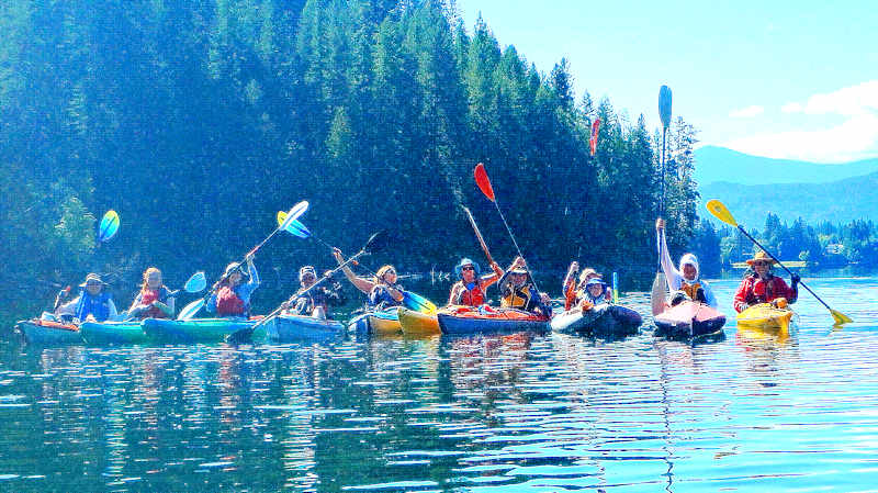 Group waving