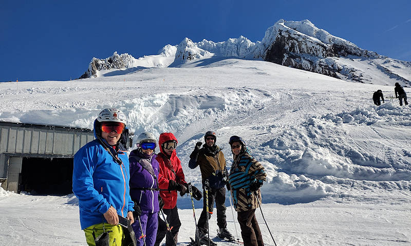 Group at the top of Palmer