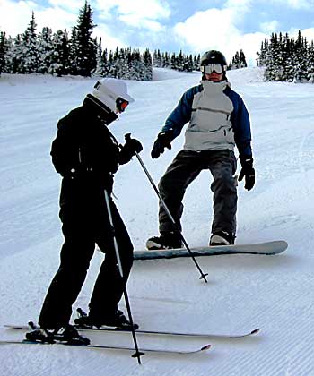 Elaine and Mike, skiing and snoboarding edge control (side-slipping).